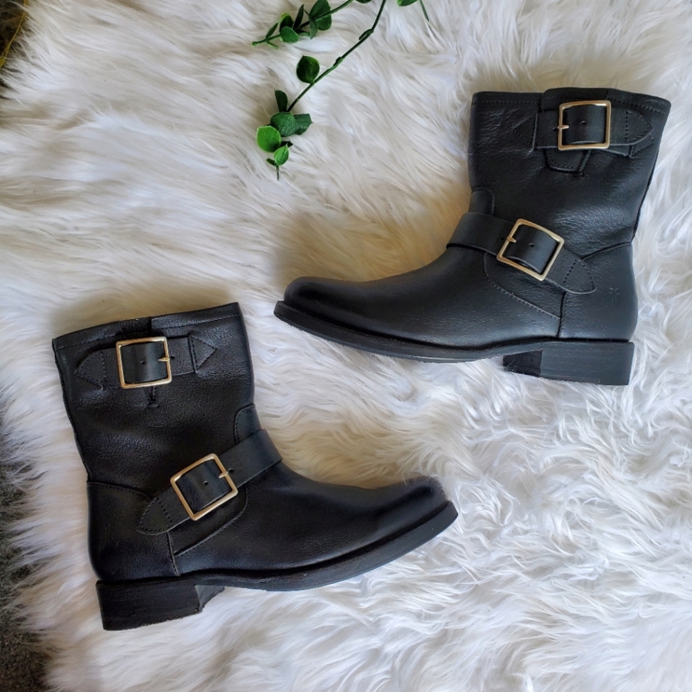 NWOT Frye "Vicky Engineer" Leather Boot, Size 6